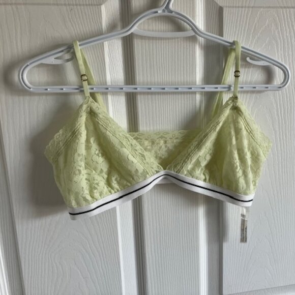 ANTHROPOLOGIE Intimates Size: Medium - Picture 2 of 3